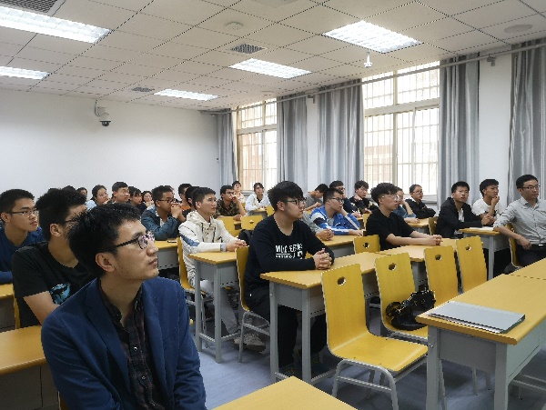 药学院召开18级非临床大类师生交流会 西安交通大学医学部